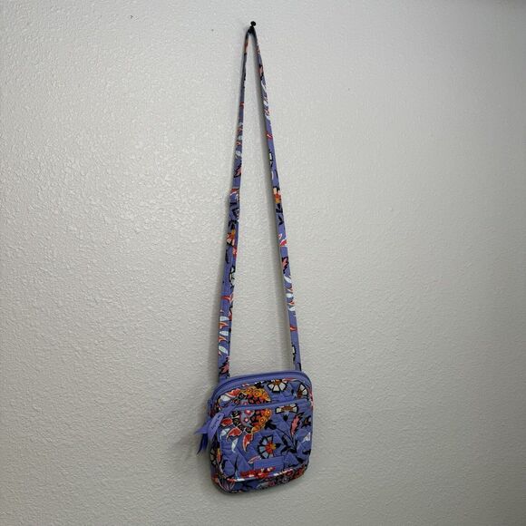 Vera Bradley Mini Hipster Crossbody Mural Garden - Picture 4 of 5